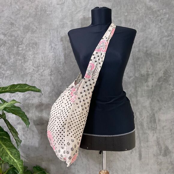 Free People Reusable Tote Crossbody Shoulder Bag Gauze Knit Boho Shopping Bag - Picture 2 of 9